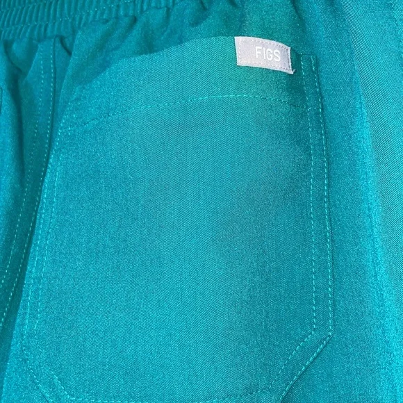 Fig pants hunter green size XS/tall yola style lots of pockets nurse pants - Picture 11 of 14